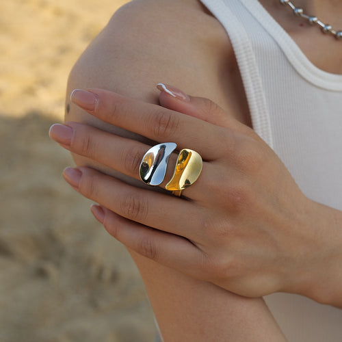 18K Gold Stainless Steel Ring | Smooth Statement Design