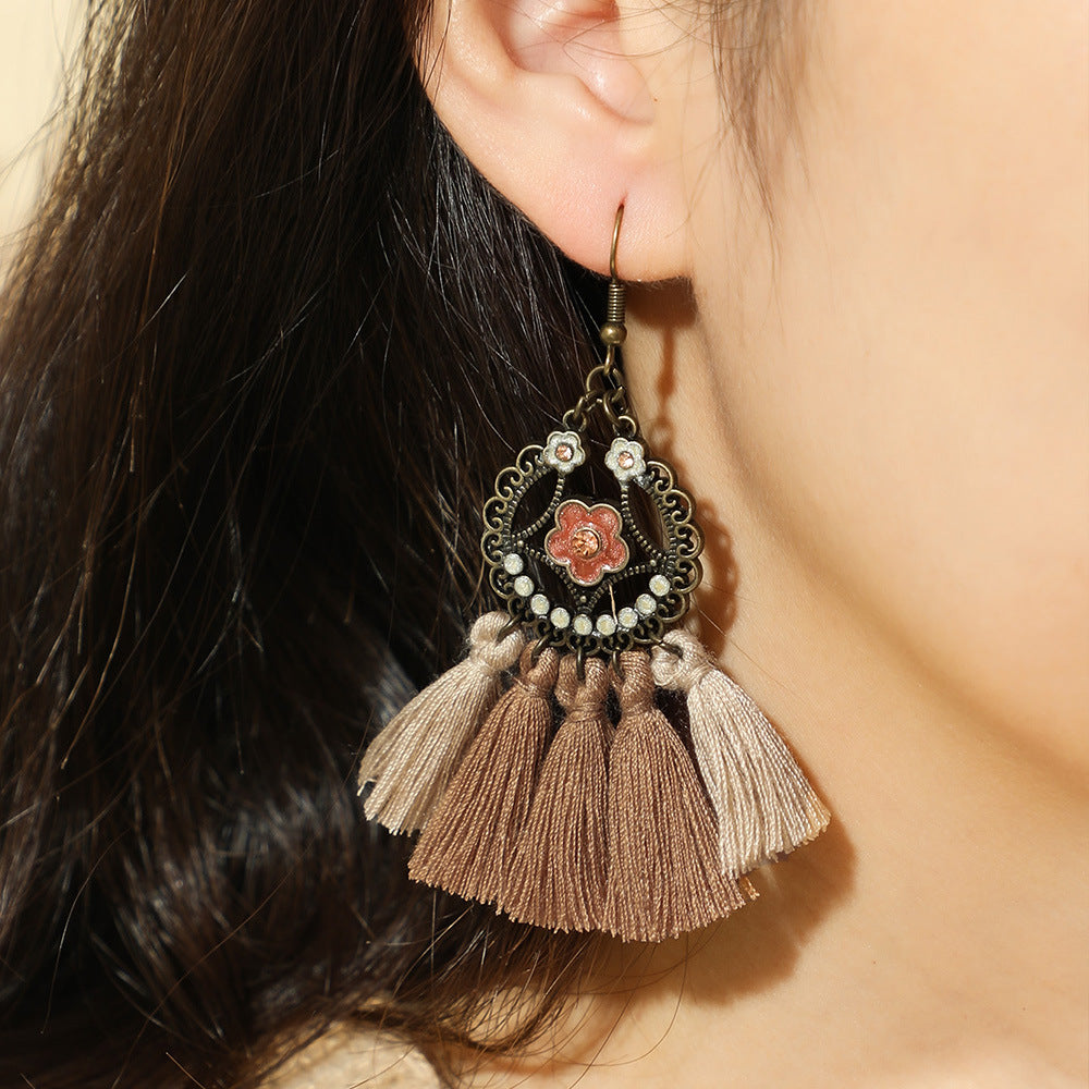 Vintage Bloom | Retro Floral Jewelry Set