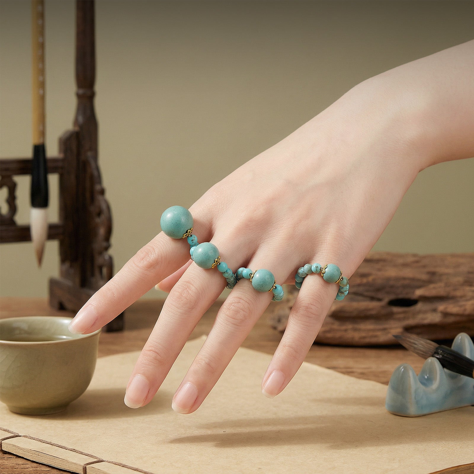 Opulent Gleam | Luxury Statement Ring