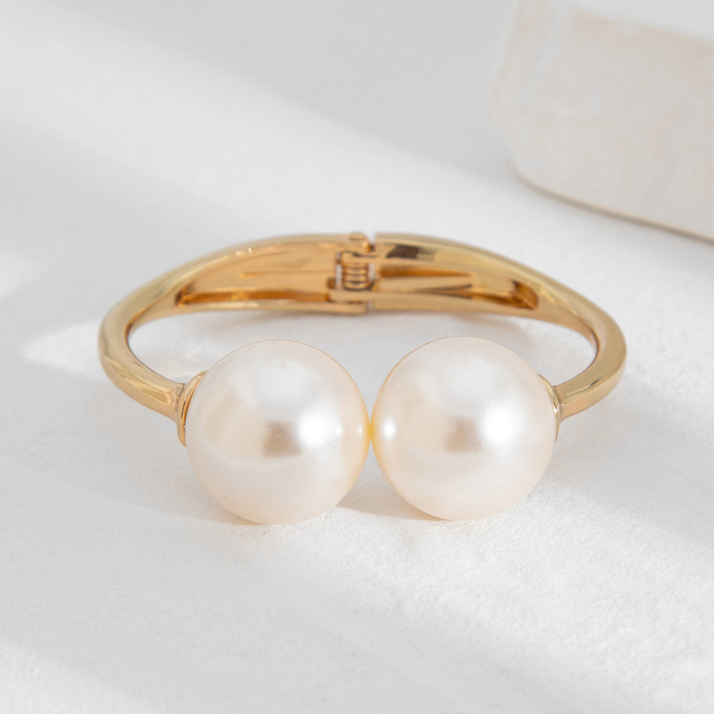 Pearl Multi-Layer Spring Bracelet