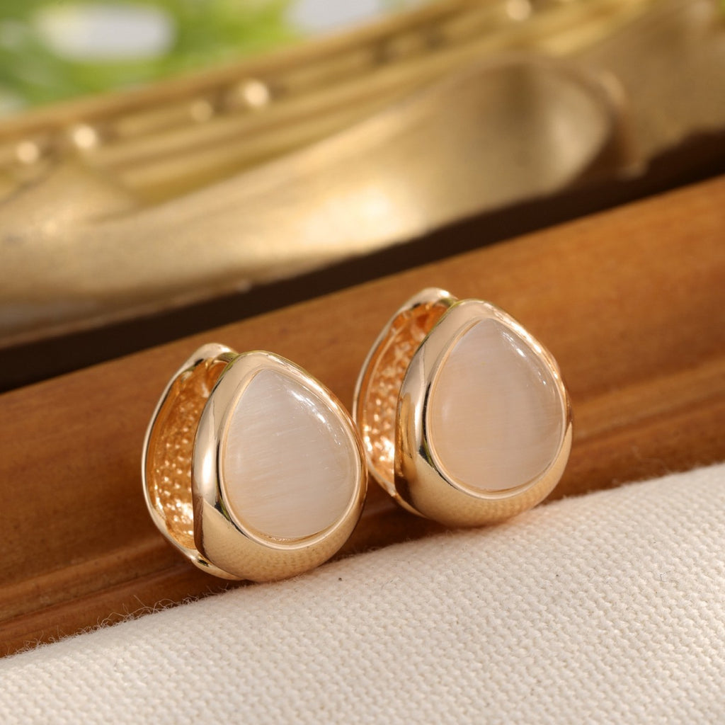 Feline Mystique | Cat's Eye Teardrop Earrings
