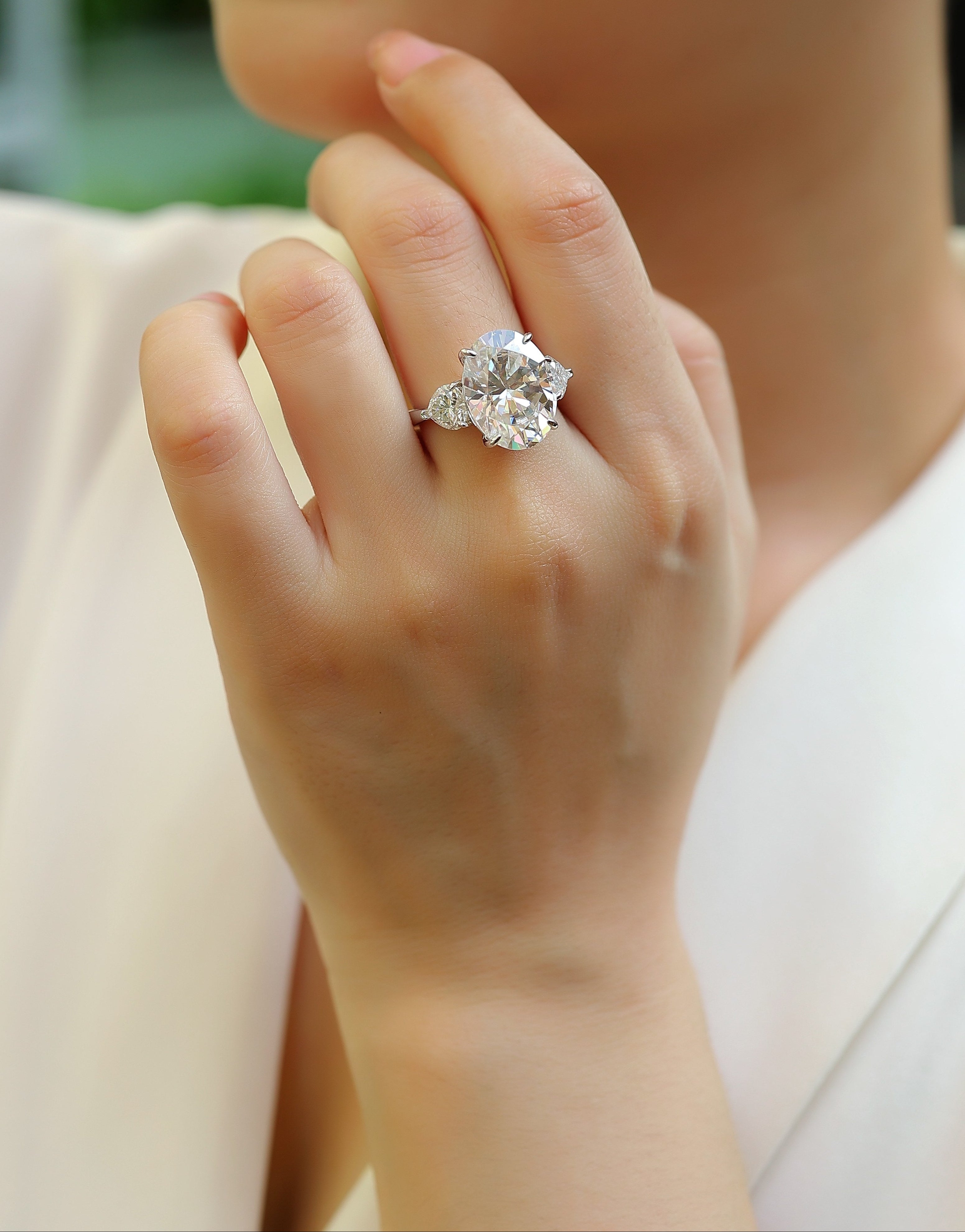 Oval Moissanite Ring – 925 Sterling Silver | Platinum Plated | Sizes 5-9