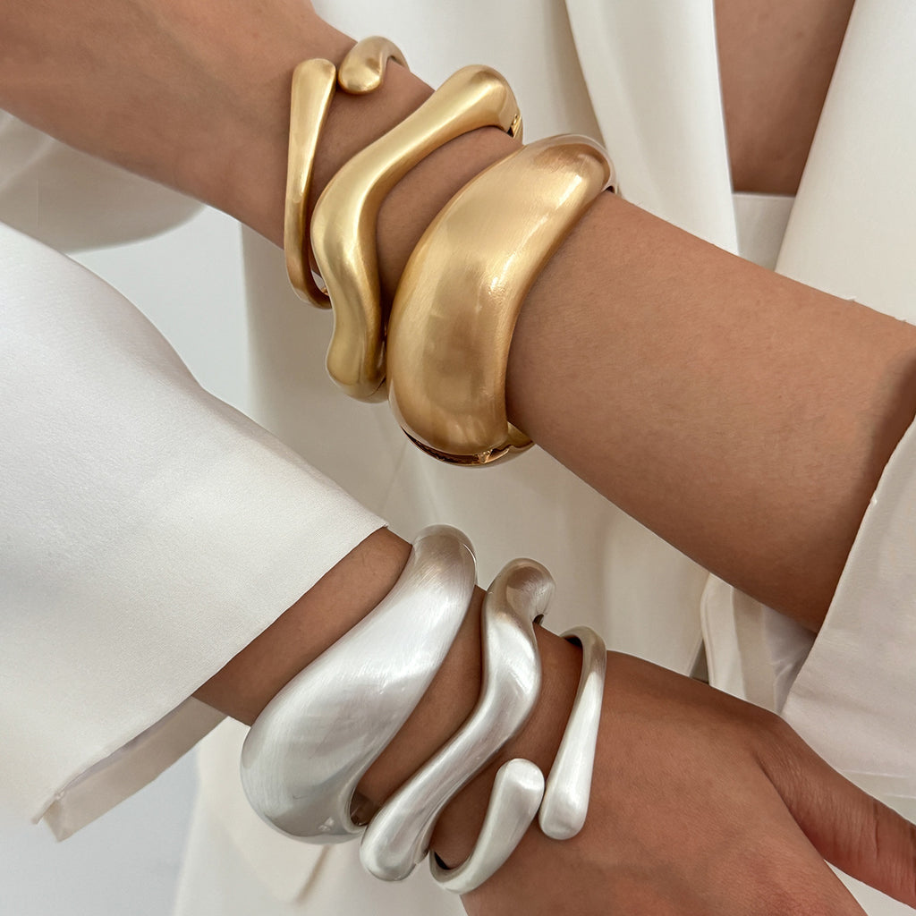 Minimal Spring Cuff Bracelet for Women – Textured Gold Adjustable Bangle