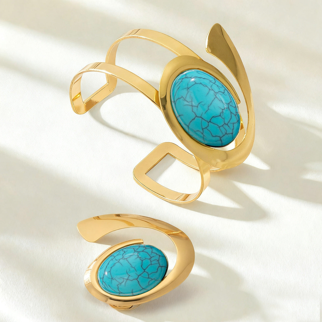 Luxury Gold Pearl Bracelet & Statement Ring Set – Elegant Minimal Jewelry for Women | Available in Multiple Colors