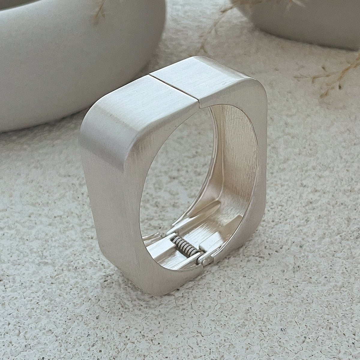 Chunky Gold Cuff Bracelet for Women – Bold Minimalist Statement Jewelry