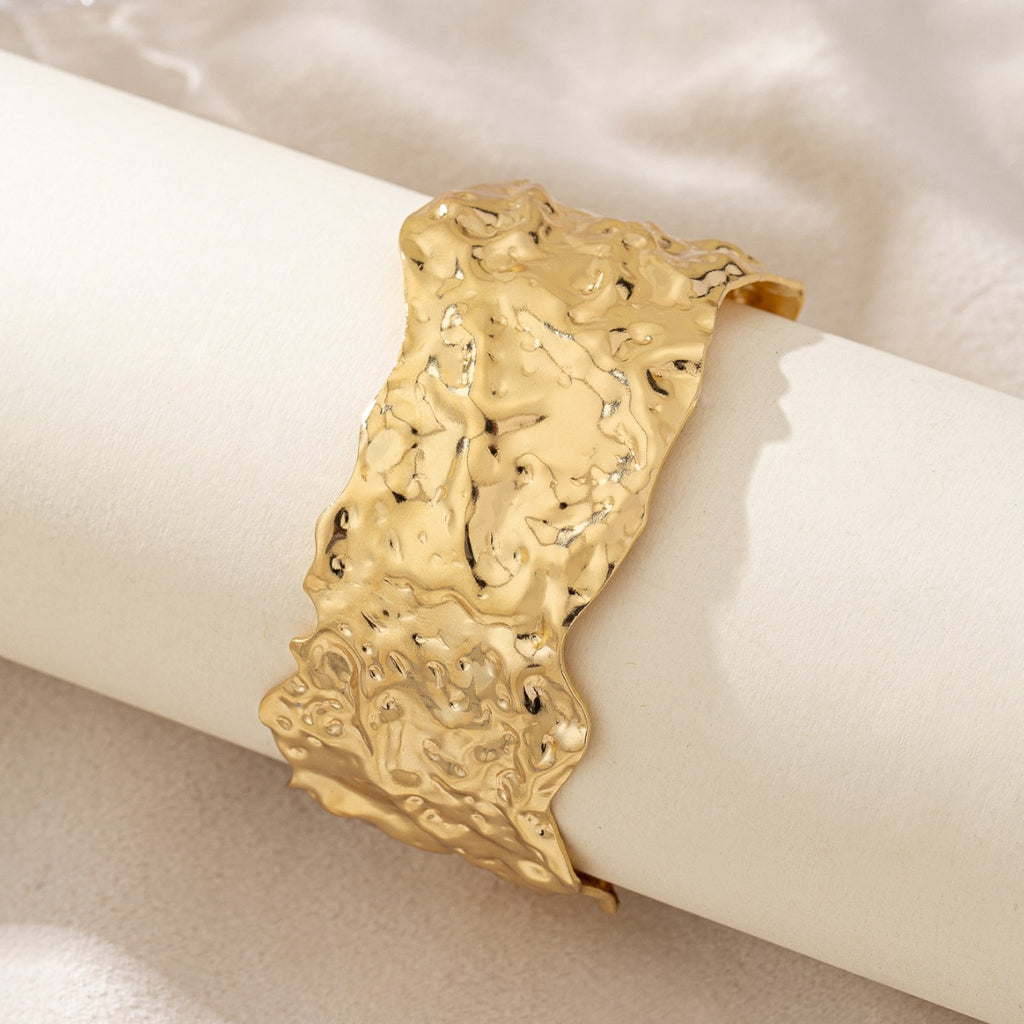 Golden Flow | 18K Gold Plated Cuff Bracelet