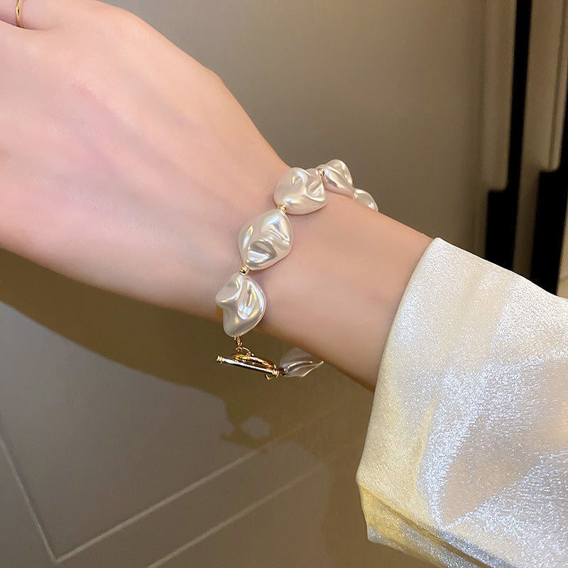 Luxury Pearl Necklace and Bracelet Set for Special Moments