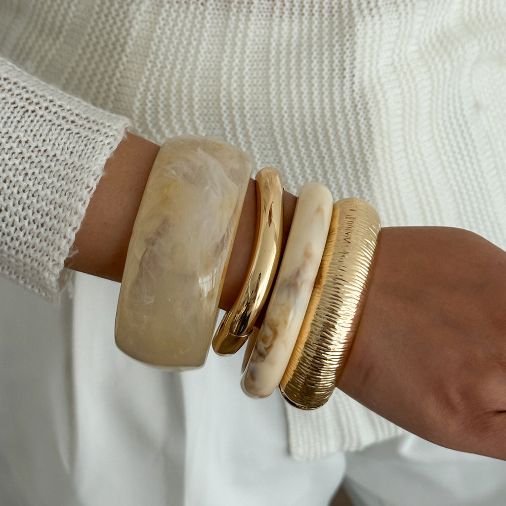 Elegant Gold & Marble Bangle Set – Timeless Chic Style