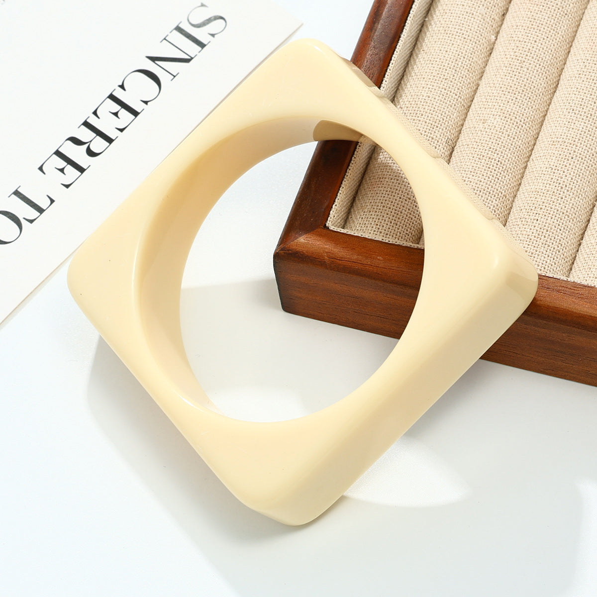 Retro Shine | Glossy Metal Cuff Bracelet