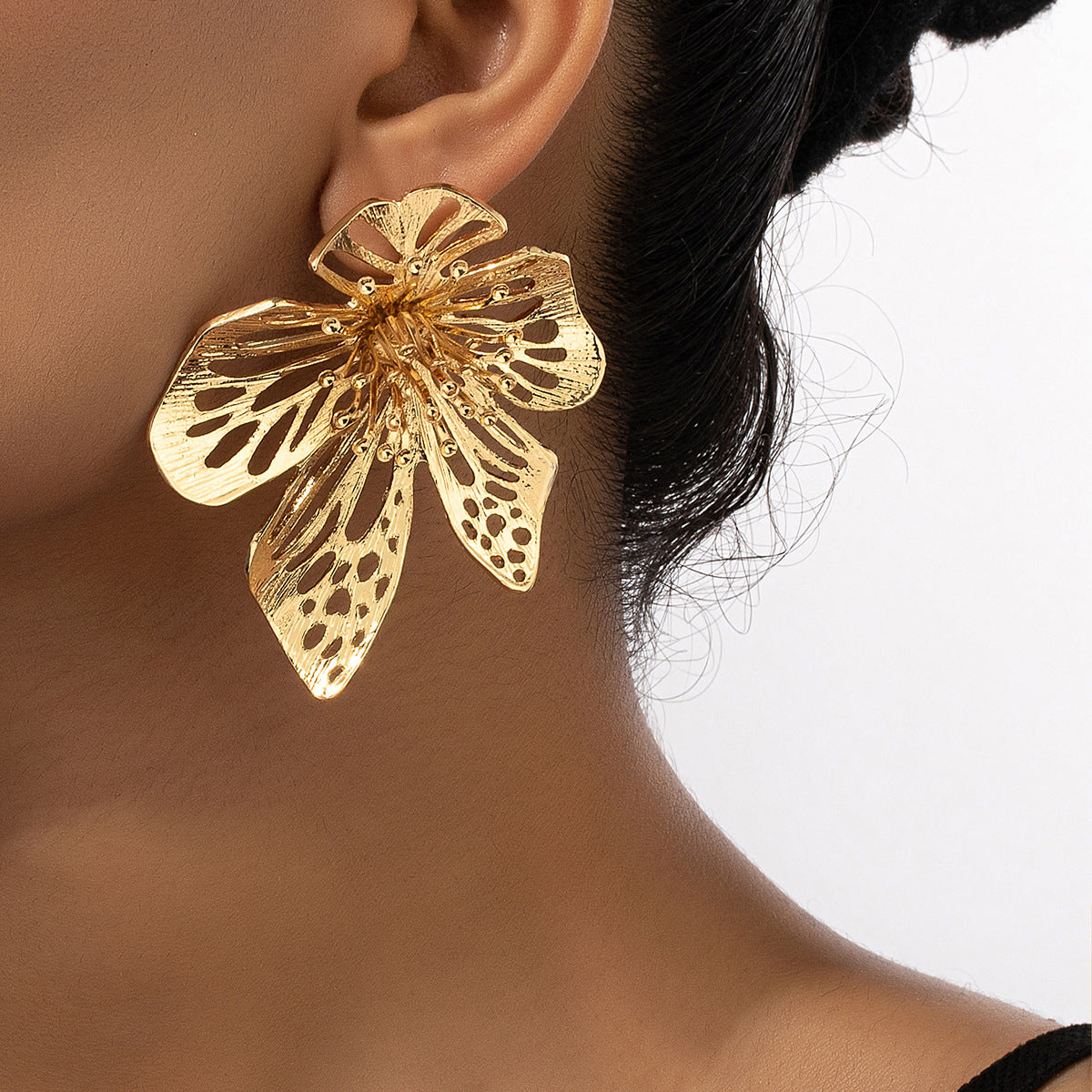 Minimalist Beautiful Flowers Personalized Earrings