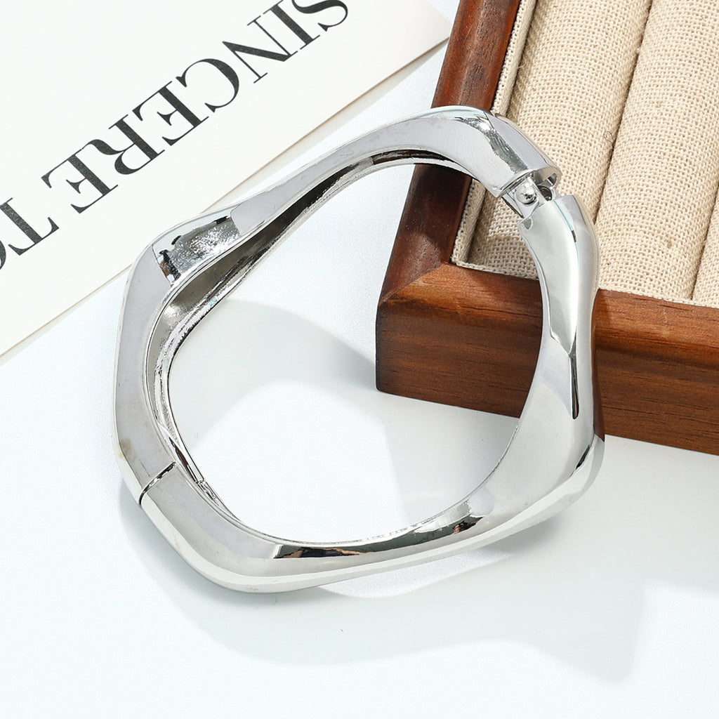 Retro Shine | Glossy Metal Cuff Bracelet