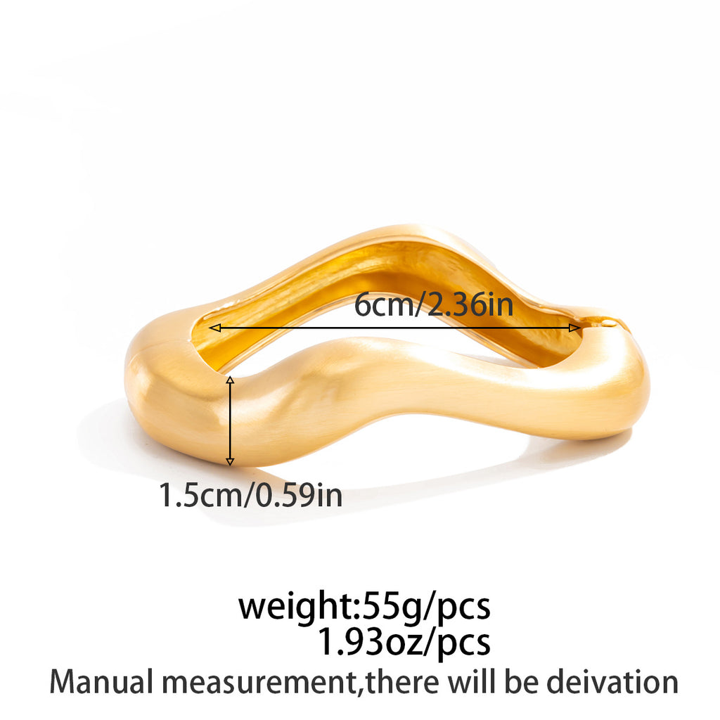 Minimal Spring Cuff Bracelet for Women – Textured Gold Adjustable Bangle