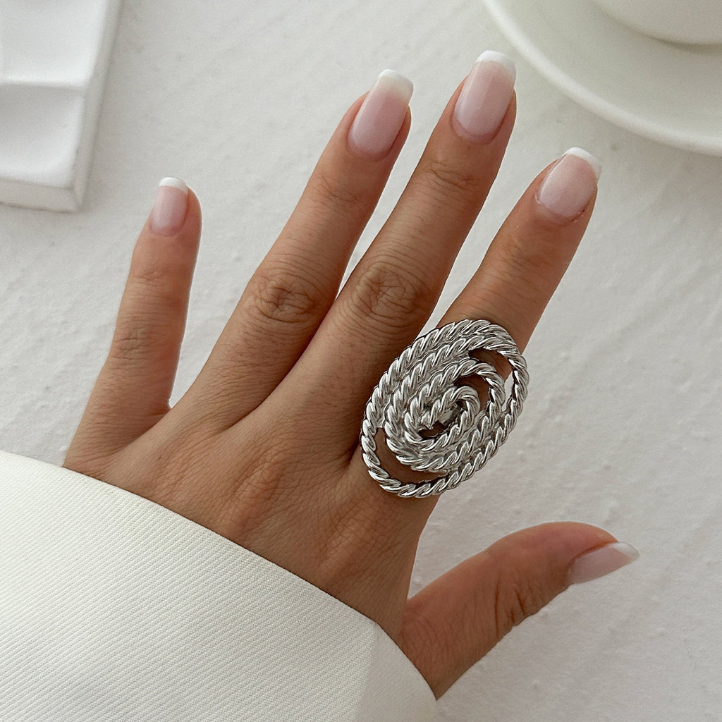Gold Geometric Pearl Ring for Women – Irregular Winding Statement Ring