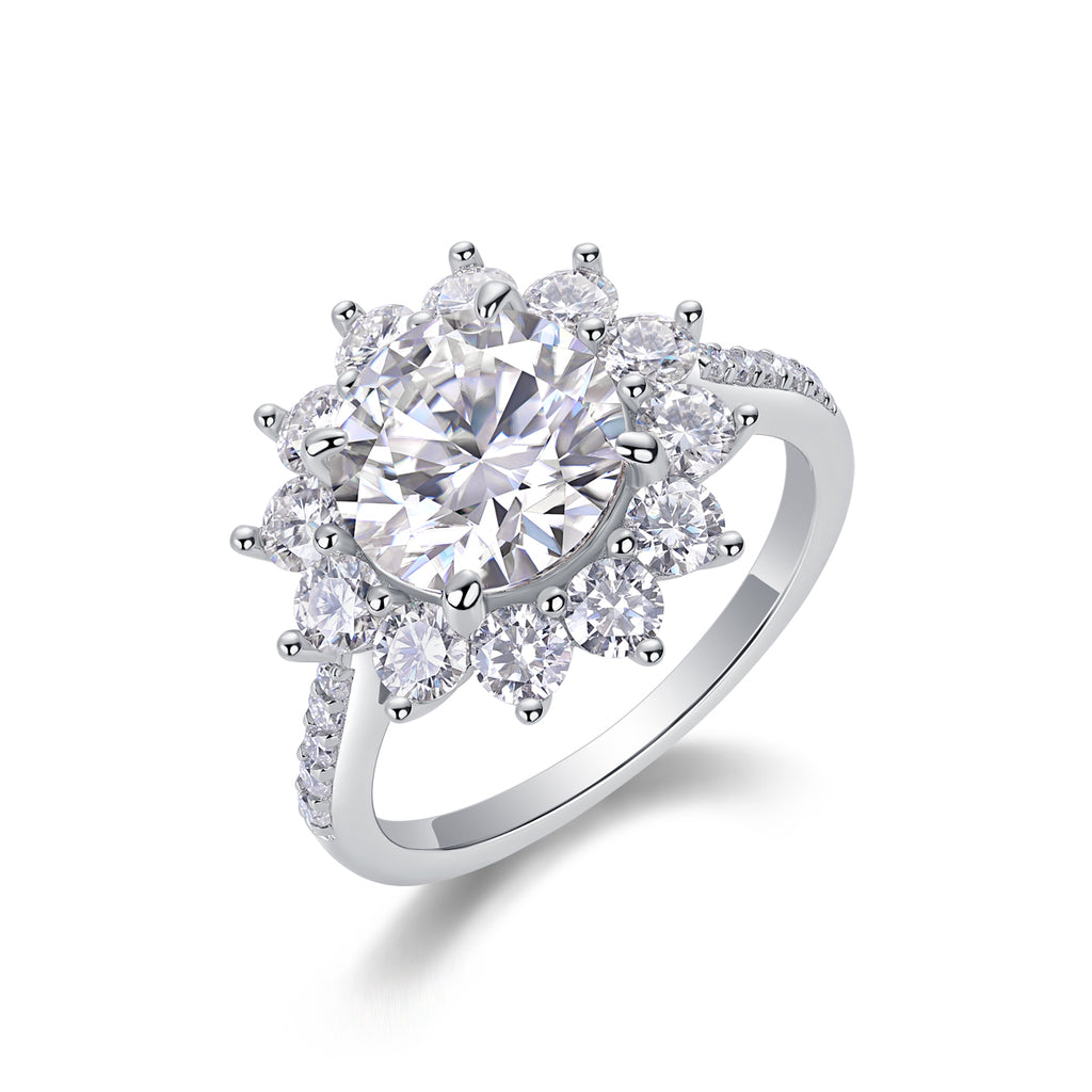 Luxury Halo Engagement Ring for Women – Brilliant Cut Crystal Statement Ring | Elegant Wedding Jewelry