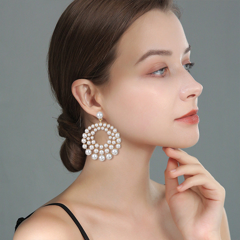 Geometric Pearl Hollow Earrings
