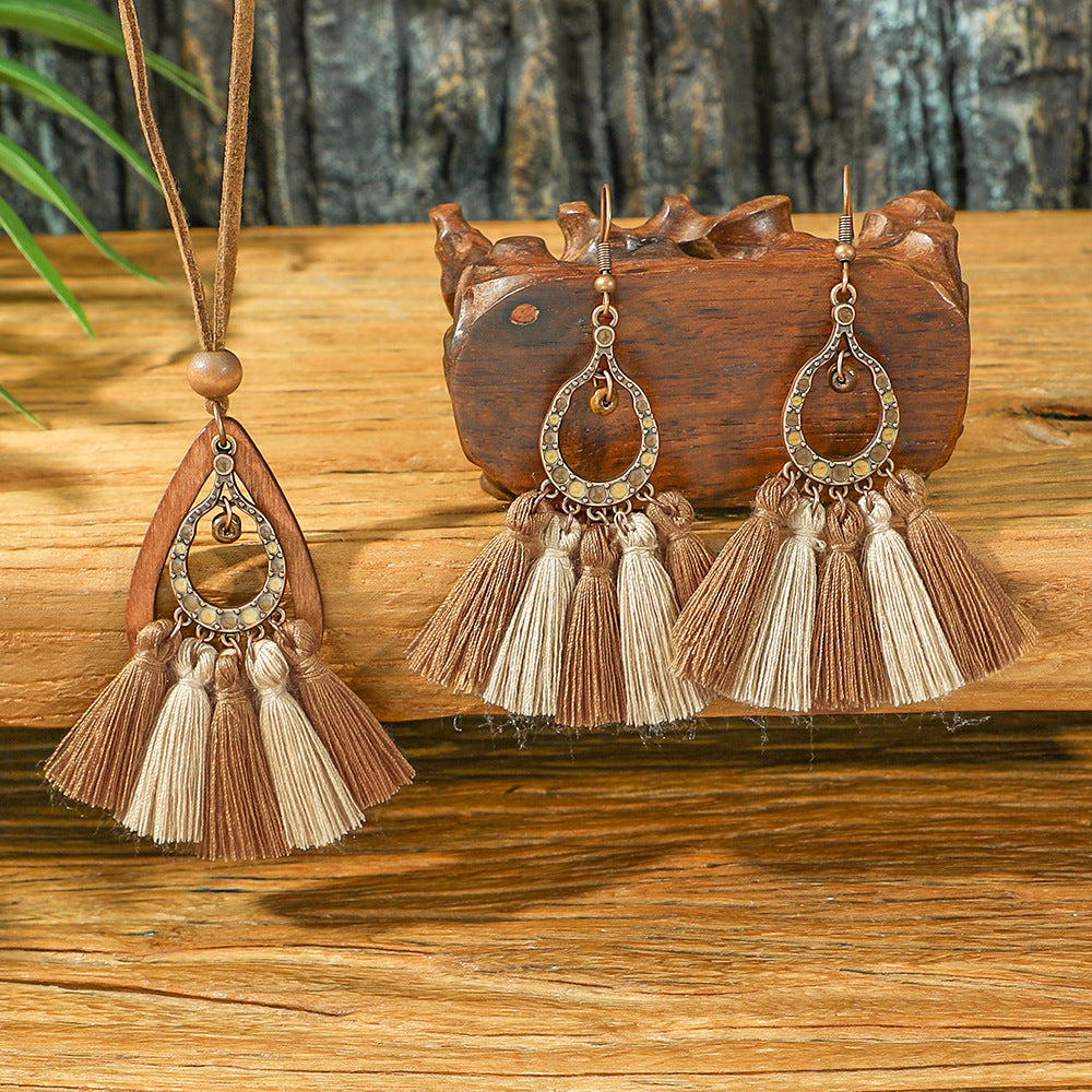Vintage Bloom | Retro Floral Jewelry Set