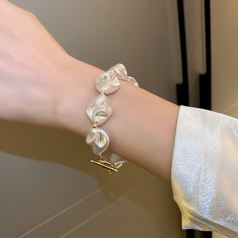 Luxury Pearl Necklace and Bracelet Set for Special Moments