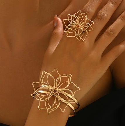 Boho Gold Flower Ring & Bracelet | Beach Festival Jewelry