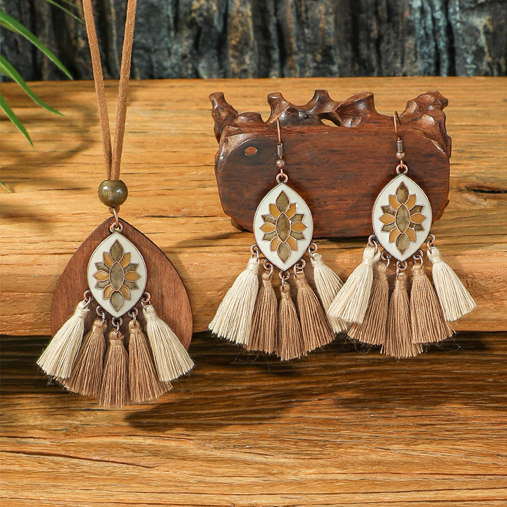 Vintage Bloom | Retro Floral Jewelry Set