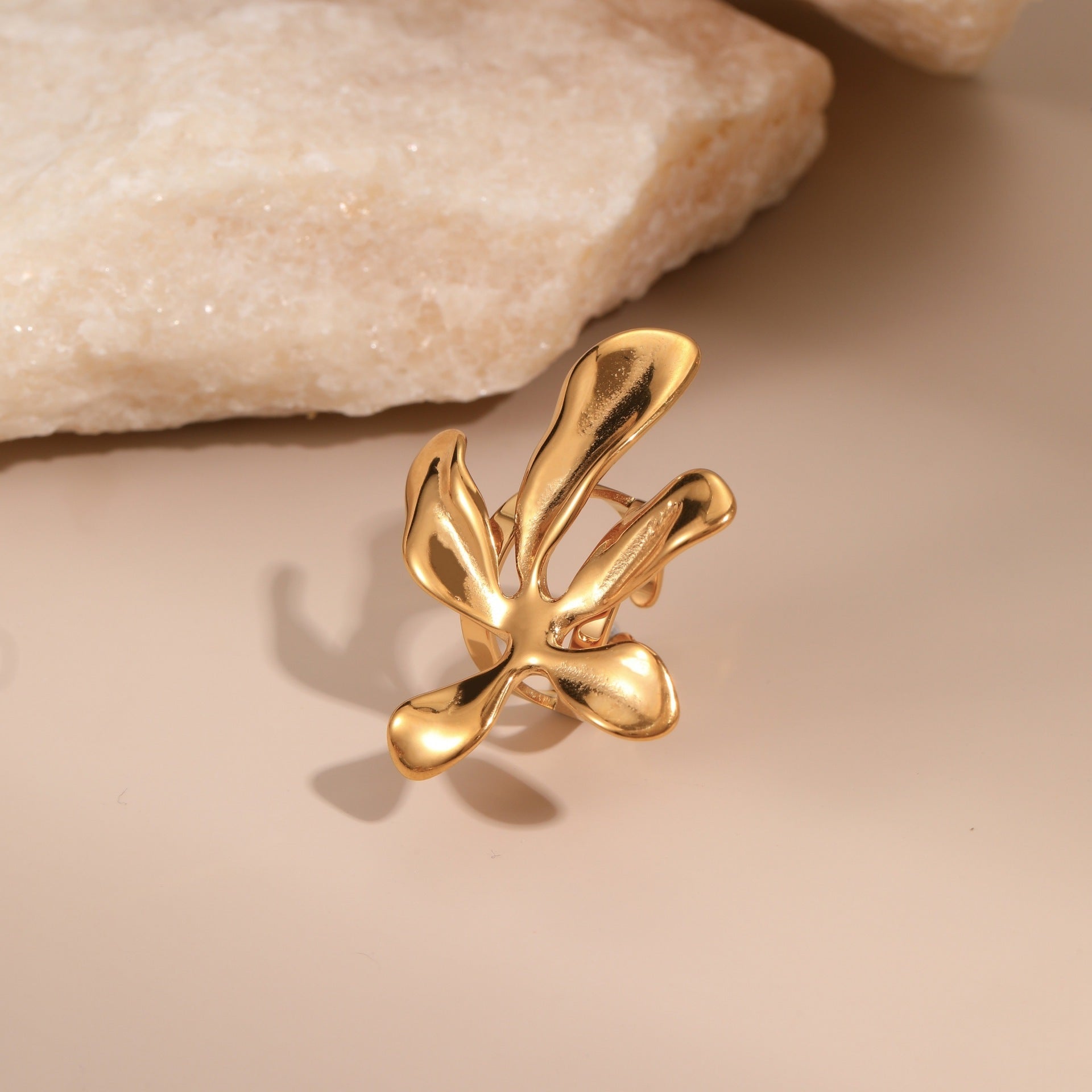 Elegant Gold Flower Jewelry Set – Statement Earrings, Necklace & Ring