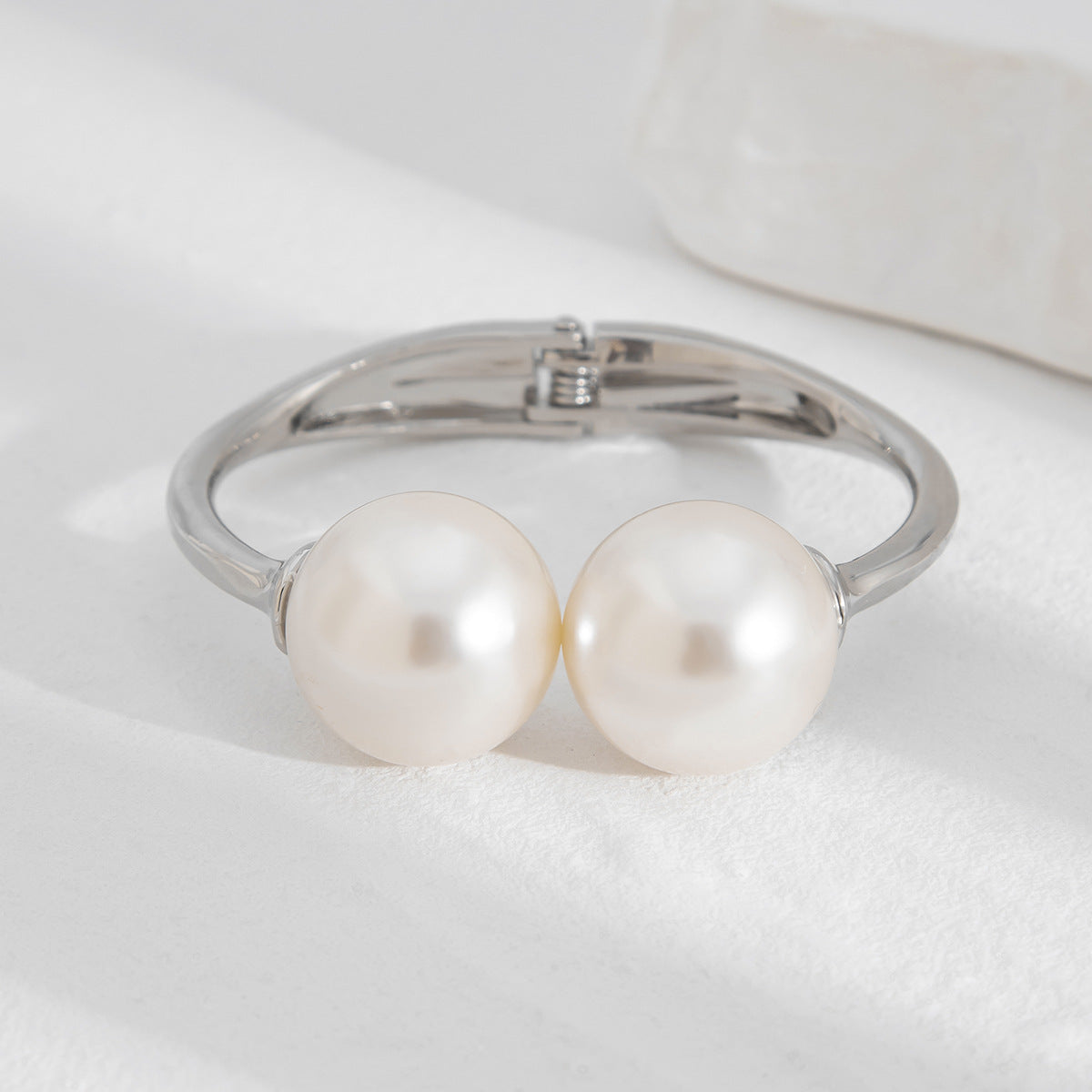 Pearl Multi-Layer Spring Bracelet
