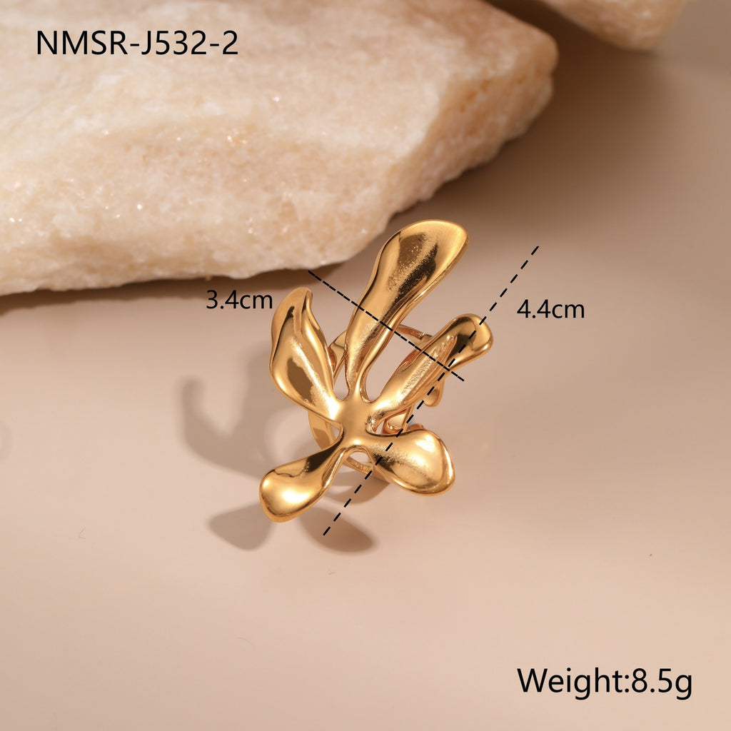 Elegant Gold Flower Jewelry Set – Statement Earrings, Necklace & Ring