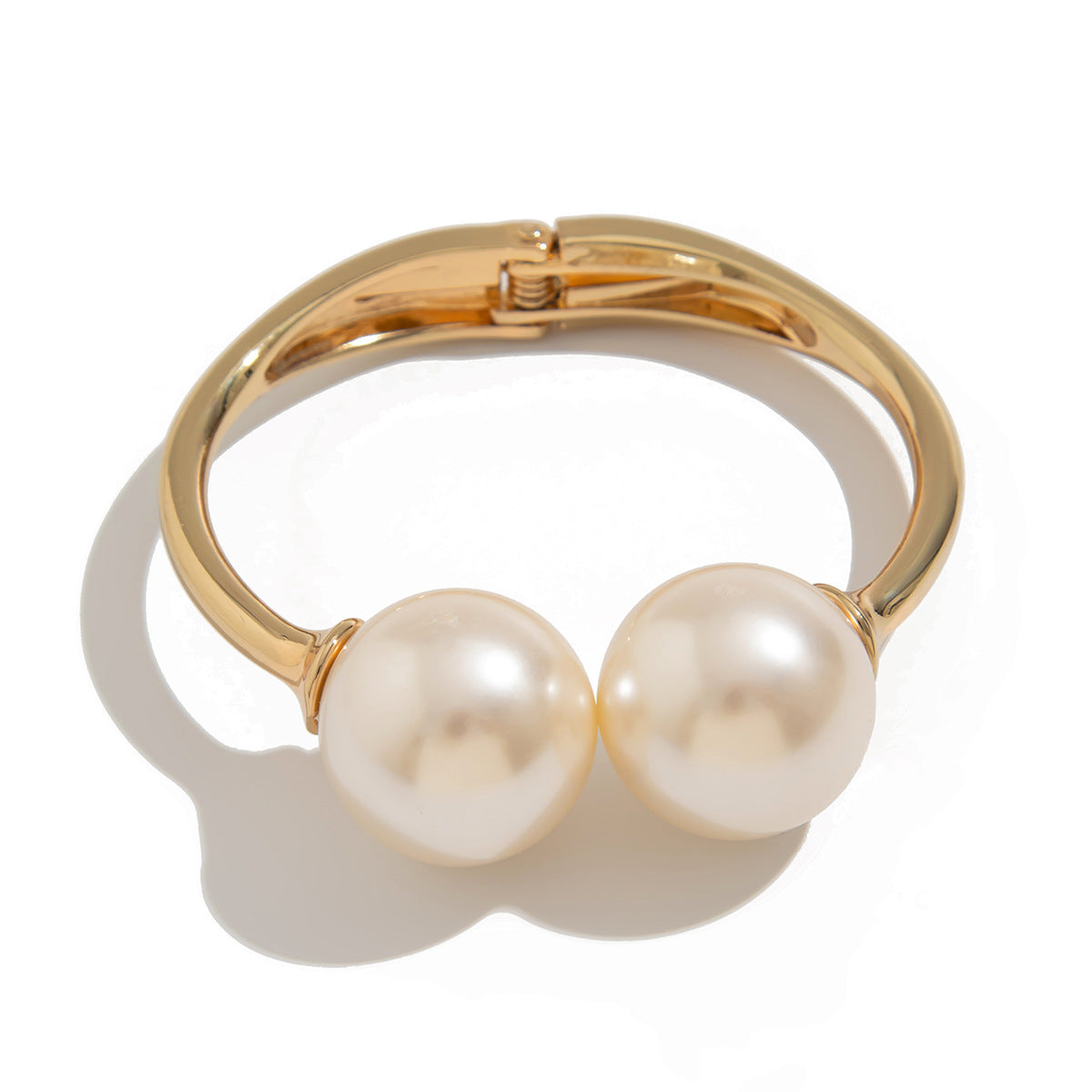 Pearl Multi-Layer Spring Bracelet