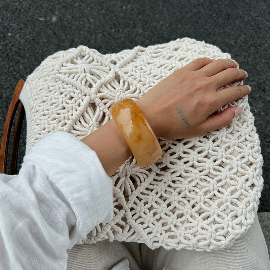 Chunky Resin Bangles – Bold Minimal Aesthetic Bracelet Stack for Women