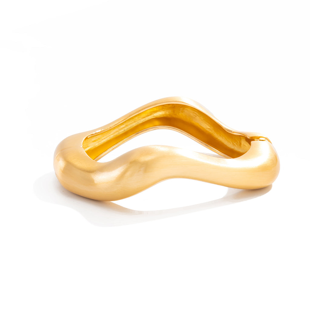 Minimal Spring Cuff Bracelet for Women – Textured Gold Adjustable Bangle
